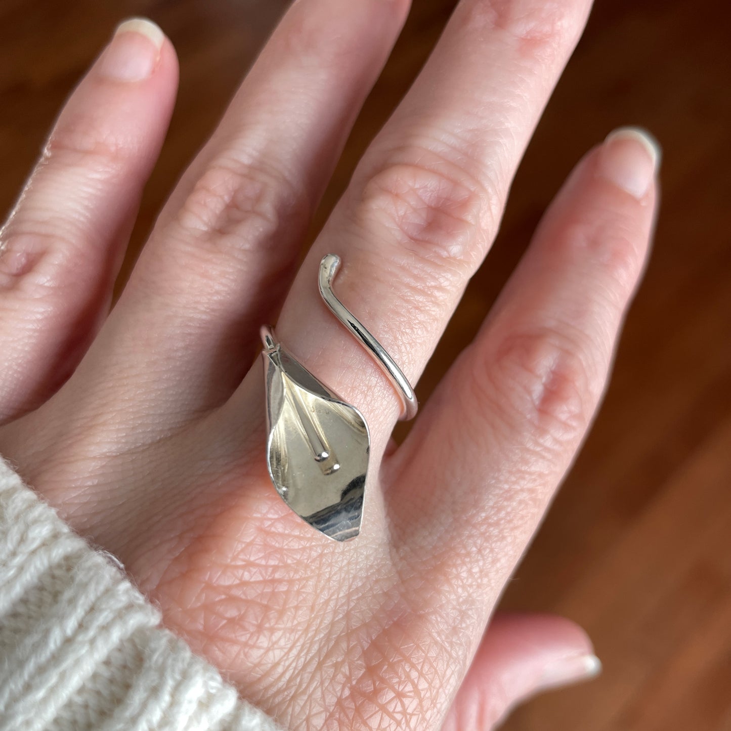 Sterling silver flower ring