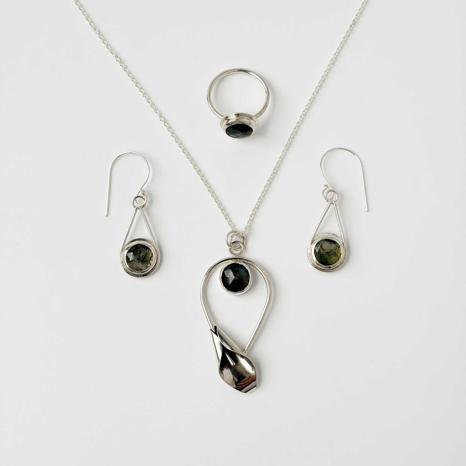 silver and rose cut moss agate necklace, earrings, and ring jewelry set