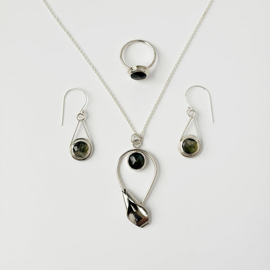silver and rose cut moss agate necklace, earrings, and ring jewelry set